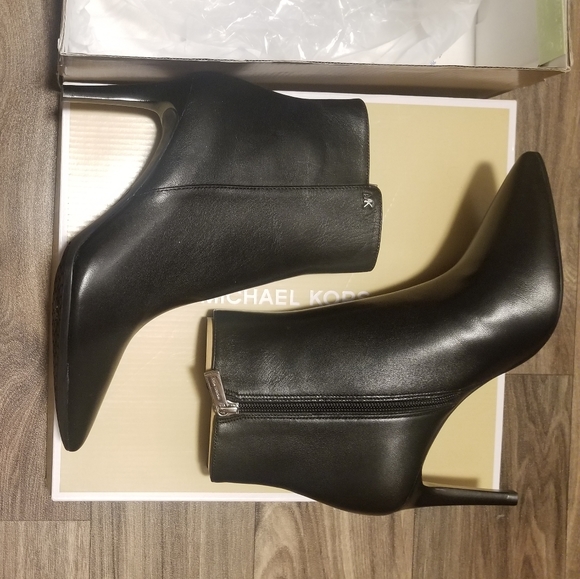 Michael Kors Shoes - NEW Michael Kors black MK high heel leather boots